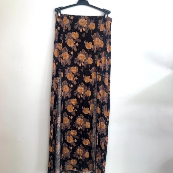 Obey propaganda  maxi floral summer spring skirt Sz S two Front slits - Picture 1 of 4